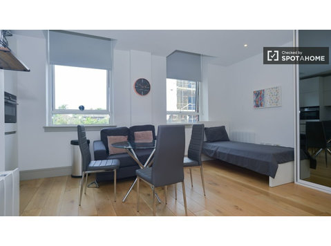 Apartamento estúdio para alugar em South Tottenham, Londres - Apartamentos