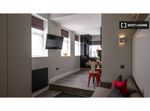Apartamento estúdio para alugar em West Hampstead, Londres - Apartamentos