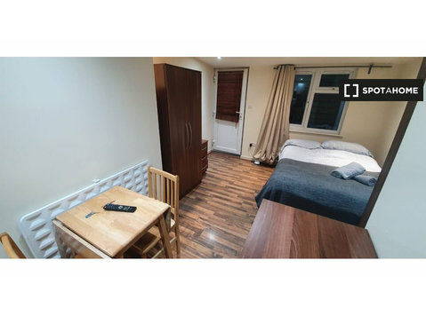 Studio for rent in Kilburn, London - อพาร์ตเม้นท์