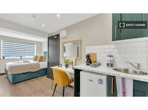 Studio for rent in Stoke Newington Central, London - Apartmány