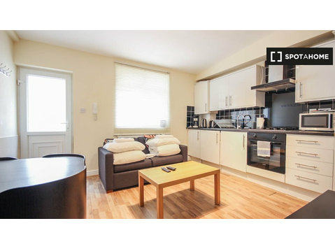 Whole 1 bedroom apartment for rent in Camden Town, London - Apartamente