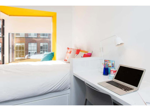 Windowseat En-suite - Only Students - Lejligheder