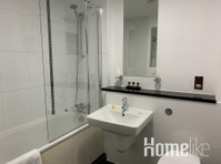 The Hub 1 bed Serviced Apartment by Cotels - Apartments