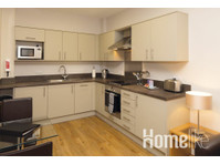 Modern one bedroom apartment in Reading - Apartments