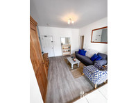 2 Bedroom Fully Serviced Apartment - Bristol - اپارٹمنٹ