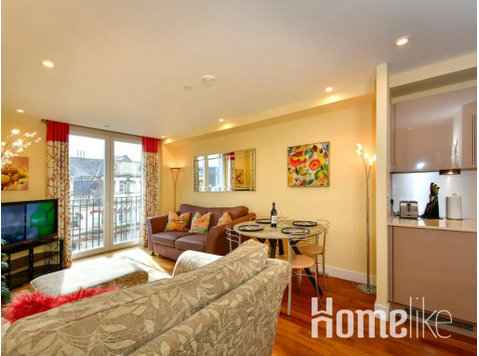 Perfectly Located Apartment! - Apartments