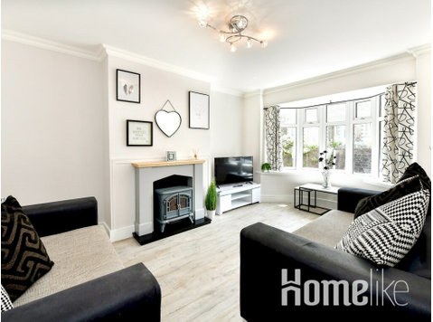Newly refurbished modern bungalow - Pets Welcome! - Apartments