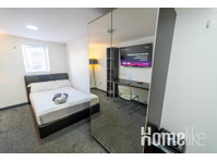Brand new studio 10 mins from QE with big kitchen! - Byty