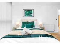 Haus Apartments Birmingham Luxury 2 Bed with Secure Parking - Korterid