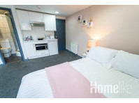 Large equipped studio close to City centre! - 公寓