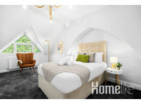 Luxury 3 Bed House with Garden & Parking - Apartmani