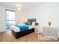 Luxury City Centre Apartment with Secure Parking - Asunnot