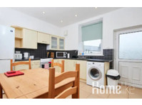 Comfortable 3 Bed Cottage in The Heart of Skipton - குடியிருப்புகள்  