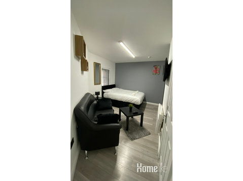 Studio apartment - Apartamentos