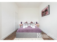 Bright, comfy & Modern Base for 2 - 	
Lägenheter