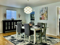Airbnb Antiquity with a Modern Twist: Family-friendly Home - Houses