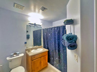 ▬ 2 bed, 2 bath townhome in Starlight Ridge Community ▬ - Apartamente