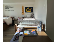 Berkeley Way, Berkeley