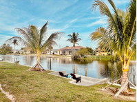 SW 5th Pl, Cape Coral - Куће