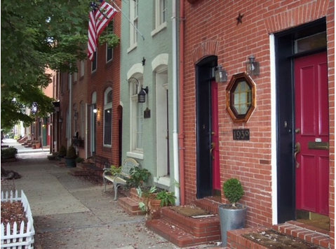 Charming Furnished Apt In Fells Point - For Rent