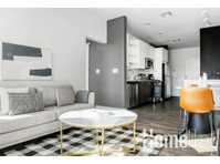 Luxe Cambridge 1bd w/ modern finishes and lots of amenities - Apartman Daireleri