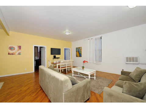 East 117th Street, New York City - Appartements