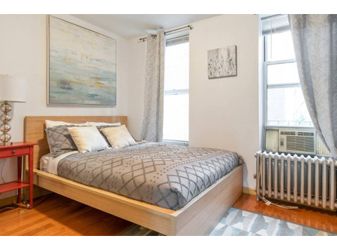 W 41st St, New York City - Apartman Daireleri