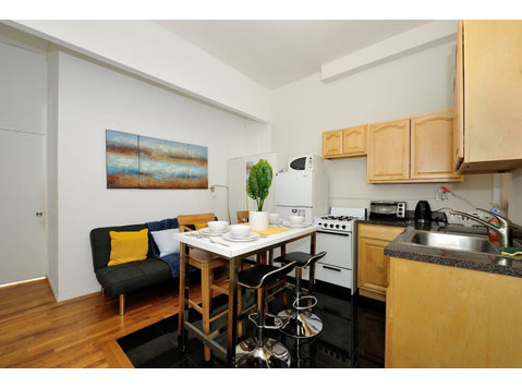 West 45th Street, New York City - Apartments