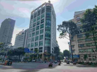 Selling Continental Tower Building No. 81-83-83b-85 Ham Nghi - Офис / Търговски обекти