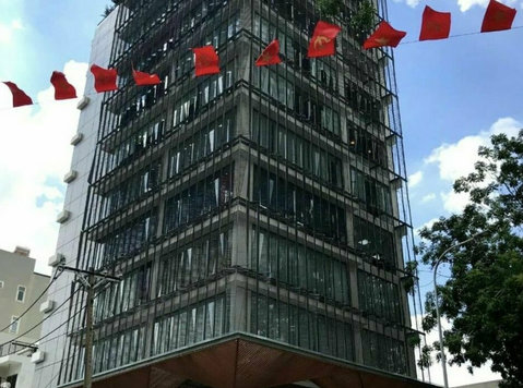 Transferring building No. 56 Nguyen Dinh Chieu, Ward Da Kao - Oficinas