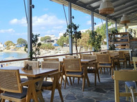 kitchen help / chef assistance in a beach restaurant - ร้านอาหารและบริการอาหาร