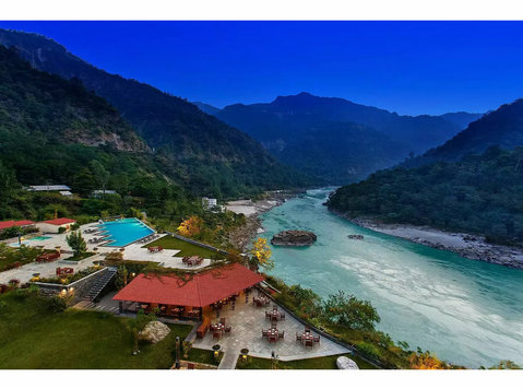 Luxury aloha apartments in Rishikesh - Advertising