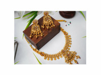 Gold-plated Stone-studded Necklace Set (4) - Други