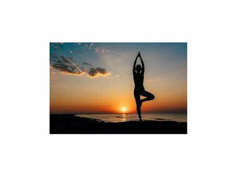 200 Hour Yoga Teacher Training in Rishikesh - Các dịch vụ xã hội / Sức khỏe tinh thần