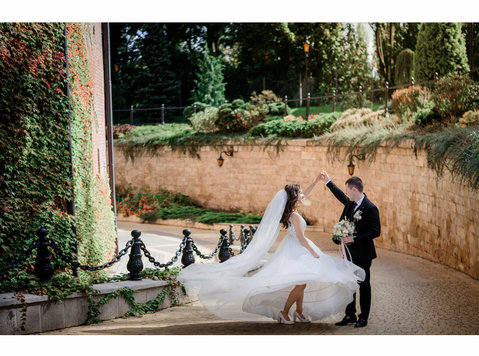 Capturing Eternal Moments: Top Wedding Photographers in Delh - دوسری/دیگر