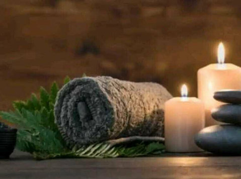 Massage home service - Dicari