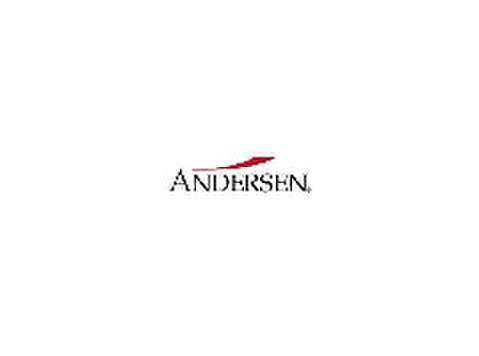 SENIOR COMPLIANCE & ONBOARDING OFFICER (M/F/D) - Business (General): Other