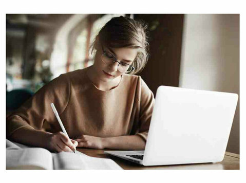 Online Tuition Learning Classes - Journalismus