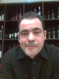 <b>Victor Peixoto</b> - Victor-Peixoto-profile-114101-2