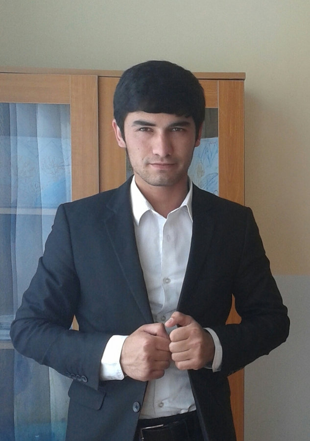Богатые таджики. Бахтиер Ганиев. Красивый таджик в пиджаке. Богатые мужчины Таджикистана. Таджикский богатый парень.